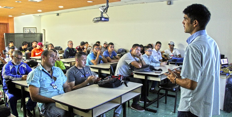 Charla de emprendimiento deportivo  1