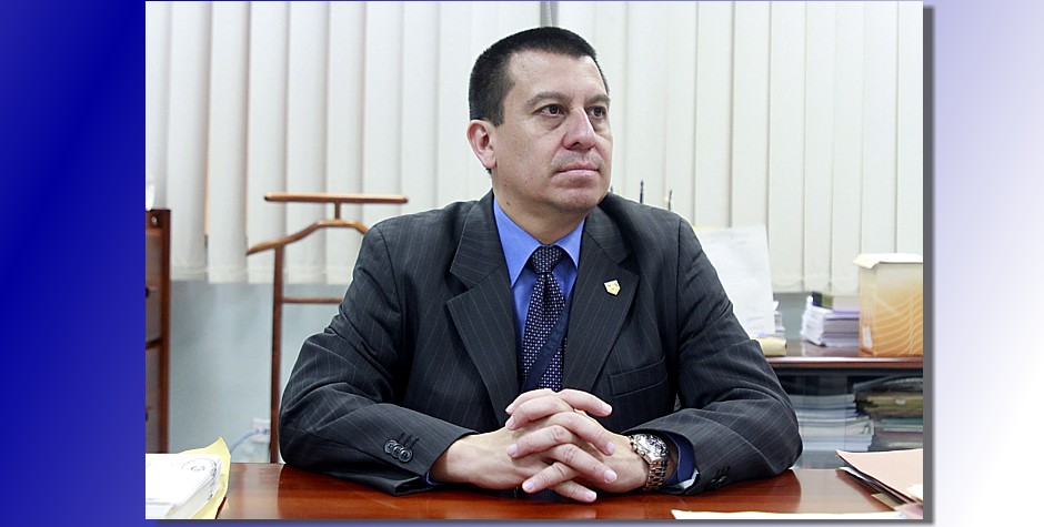 alexander contreras 4