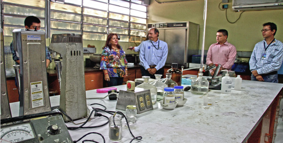 camio lab suelos 2