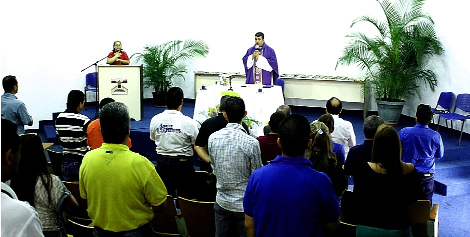 obreros misa
