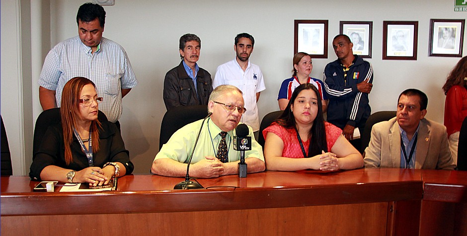 rueda de prensa 21