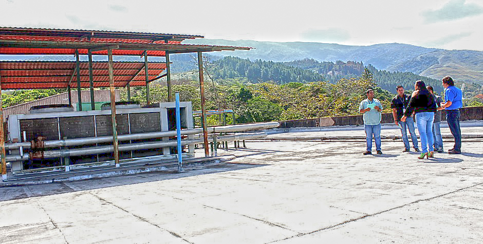 supervision de aire acondicionado Biblioteca 12