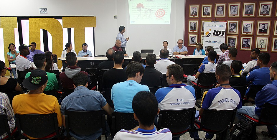 unet y IDT 1